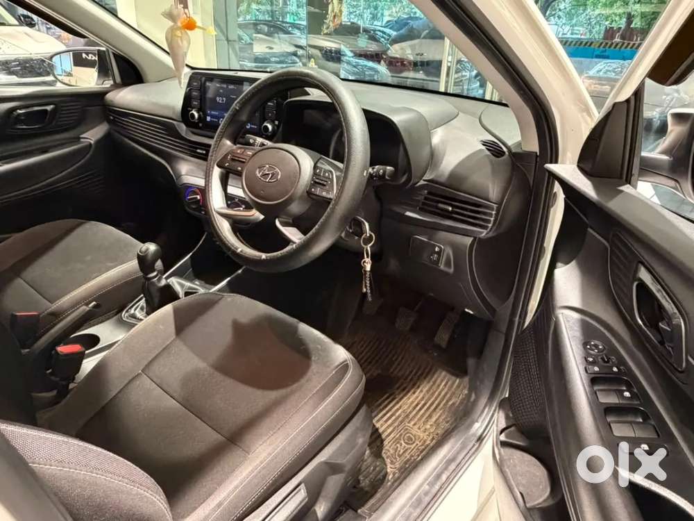 Hyundai I20 Sportz 1.2 Mt, 2023, Petrol