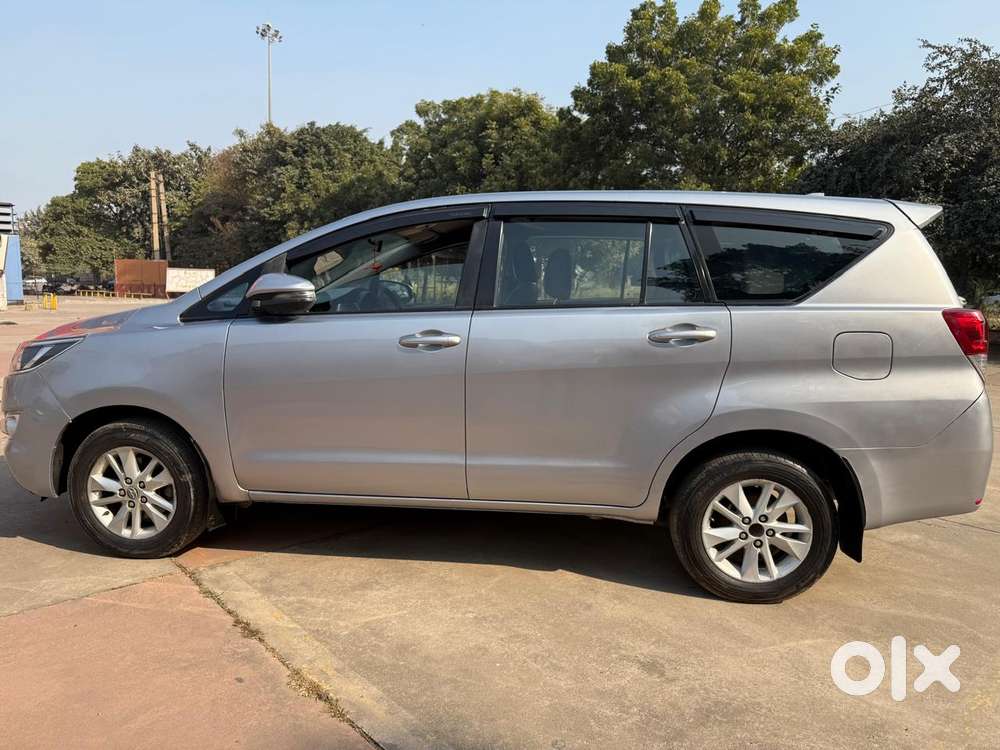 Toyota Innova Crysta 2.4 G Mt, 2019, Diesel