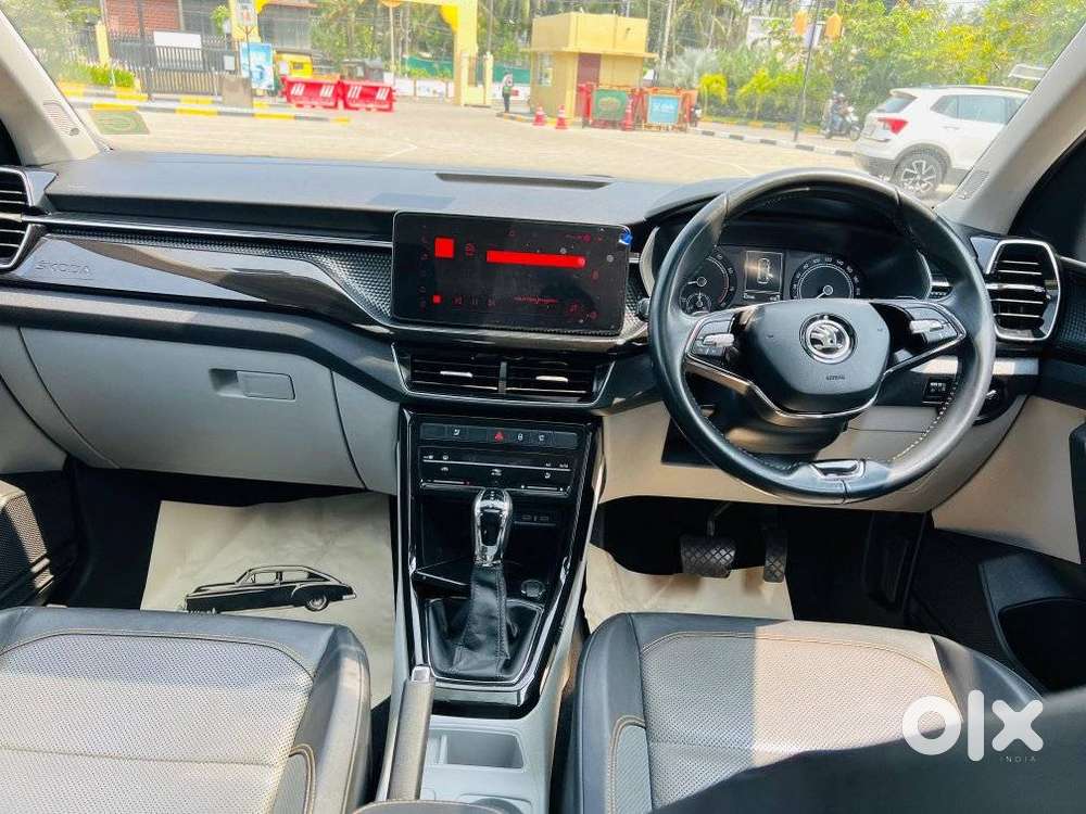 Skoda Kushaq 1.0 Tsi Style At, 2022, Petrol