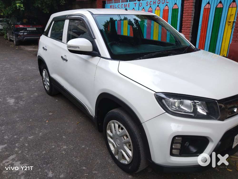 Maruti Suzuki Brezza 1.5 Lxi Smart Hybrid, 2021, Petrol