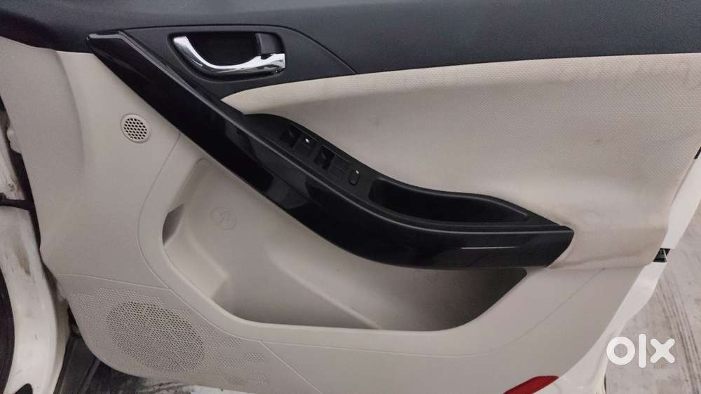 Tata Nexon 1.2 Revotron Xz Plus, 2022, Petrol