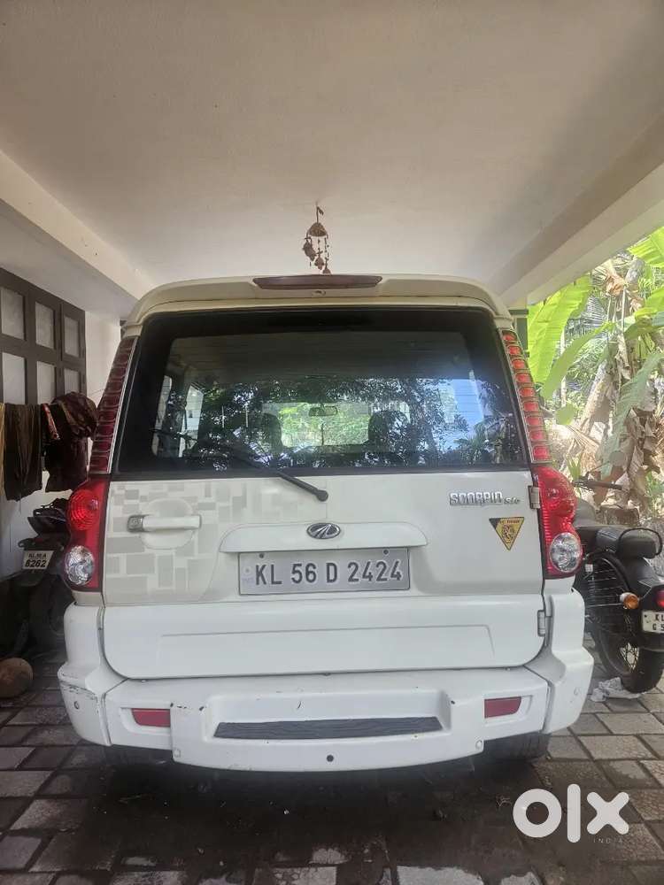 Mahindra Scorpio 8 Str 2011