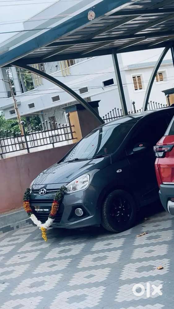 Hyundai Grand I10 2016 Petrol 64256 Km Driven