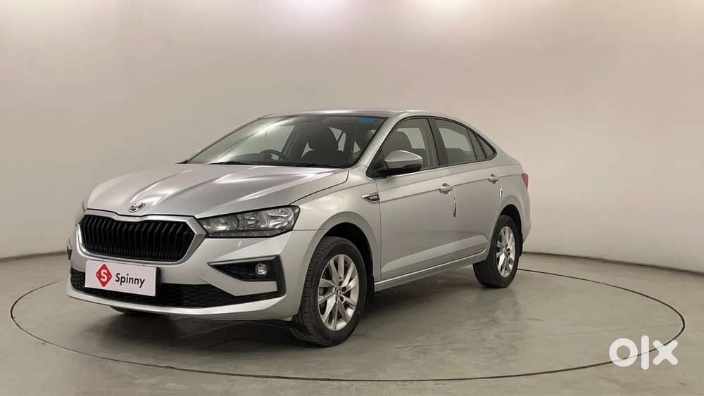 Skoda Slavia Ambition 1.0l Tsi At, 2022, Petrol
