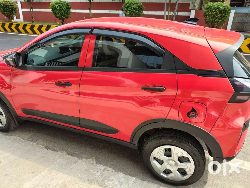 Tata Nexon 2024 Petrol 9200 Km Driven