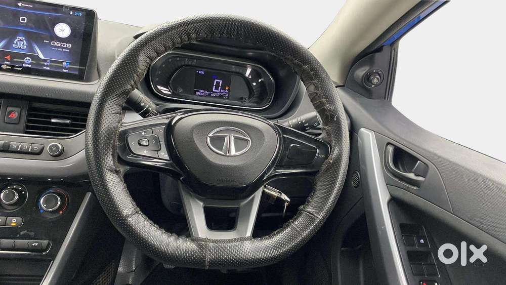 Tata Nexon 1.2 Revotron Xm (s), 2020, Petrol
