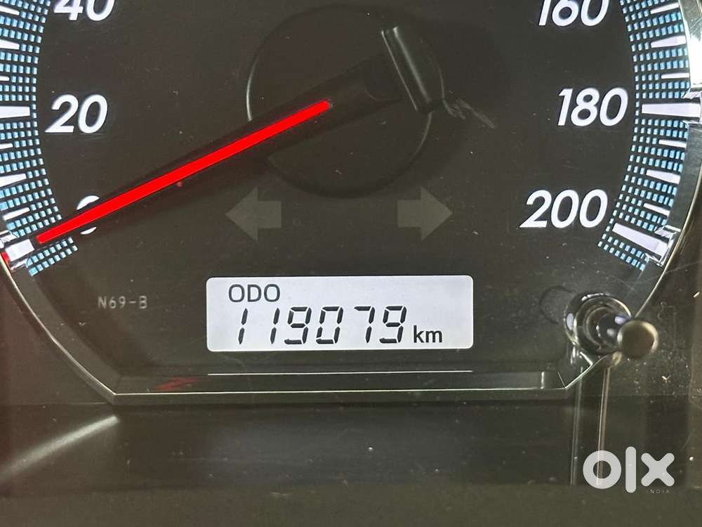 Army Officer 1st Hand Driven Toyota Fortuner Diesel 2015