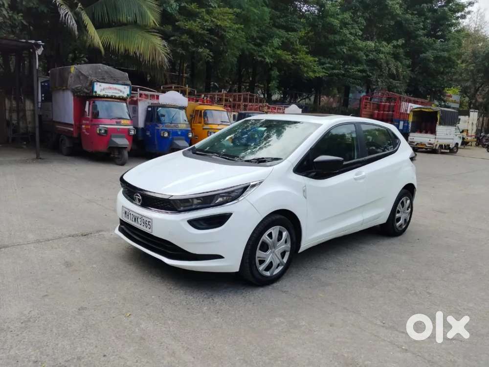 Tata Altroz Xm (s) Petrol, 2024, Petrol