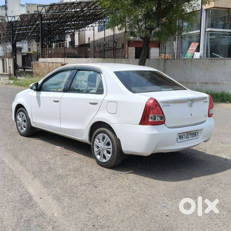 Toyota Etios, 2015, Petrol