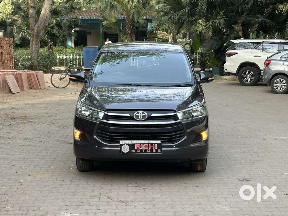 Toyota Innova Crysta 2.4 G Mt, 2017, Diesel