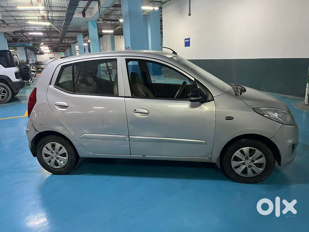 Hyundai I10 Sportz 2012 Petrol