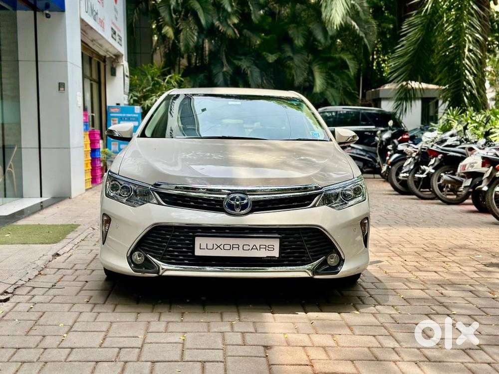 Toyota Camry Hybrid, 2015, Petrol
