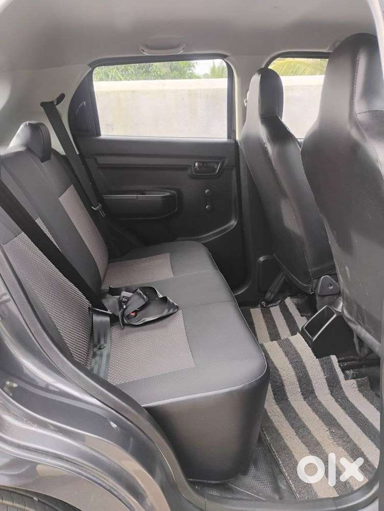 Maruti Suzuki S-presso Vxi At, 2020, Petrol