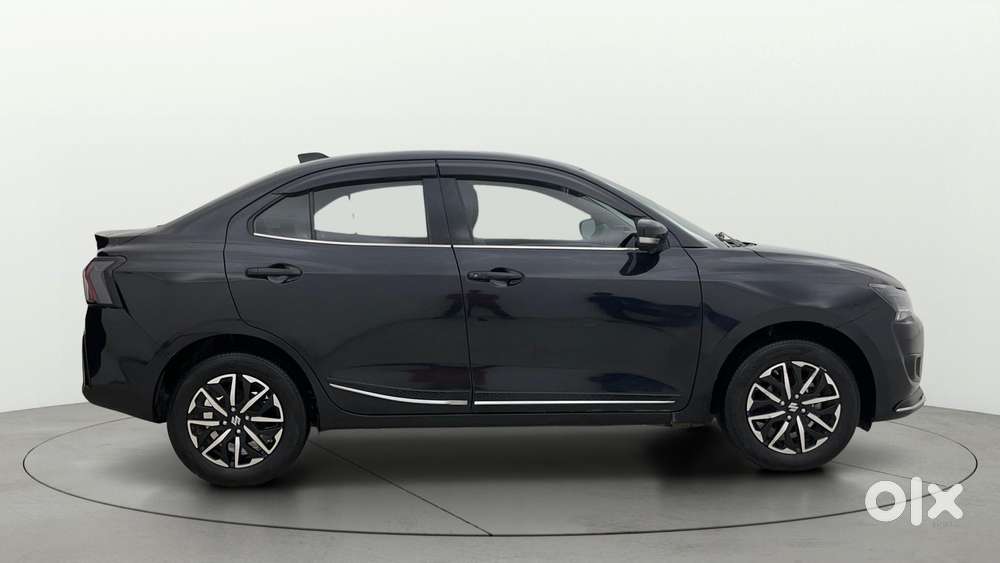 Maruti Suzuki Swift Dzire ZXI + AMT, 2025, Petrol
