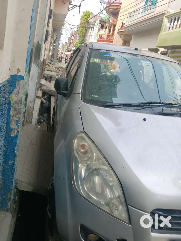 Maruti Suzuki Ritz Lxi Manual 2011 Year