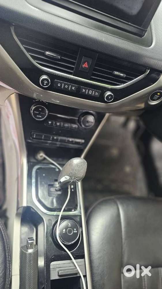 Tata Nexon 1.2 Revotron Xza Plus, 2019, Petrol