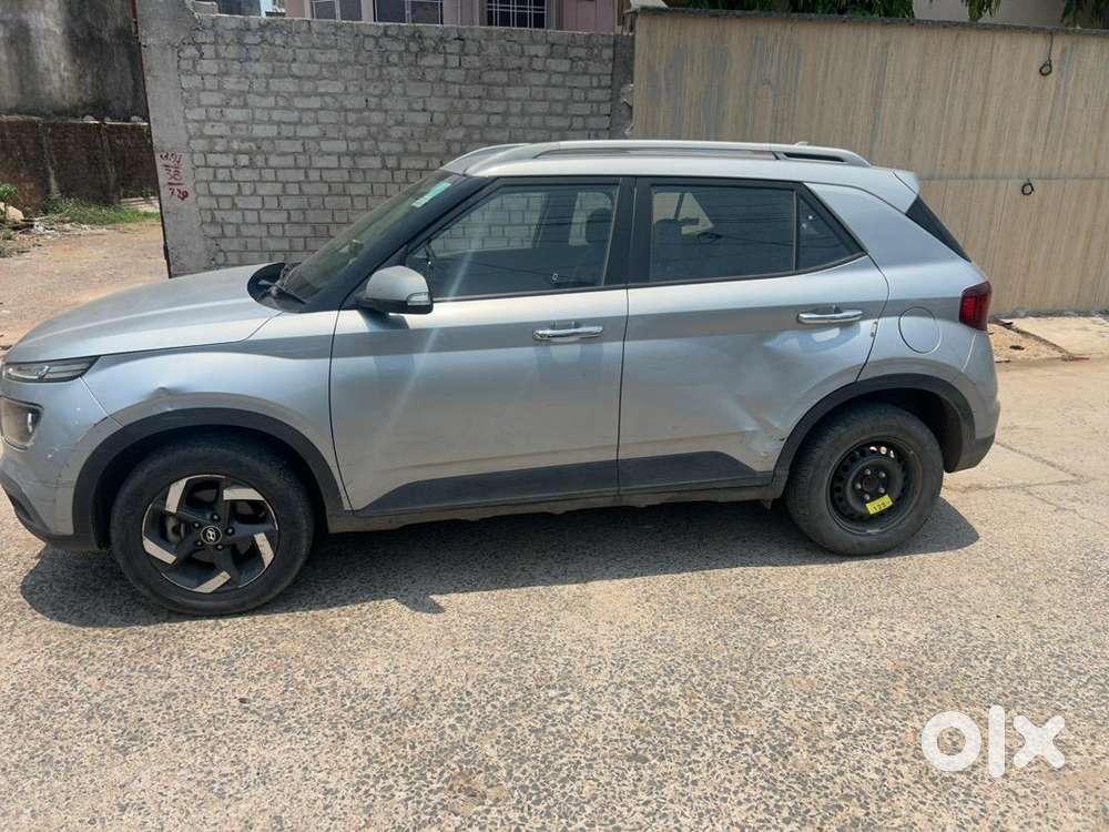 Hyundai Venue 2019 Petrol Automatic