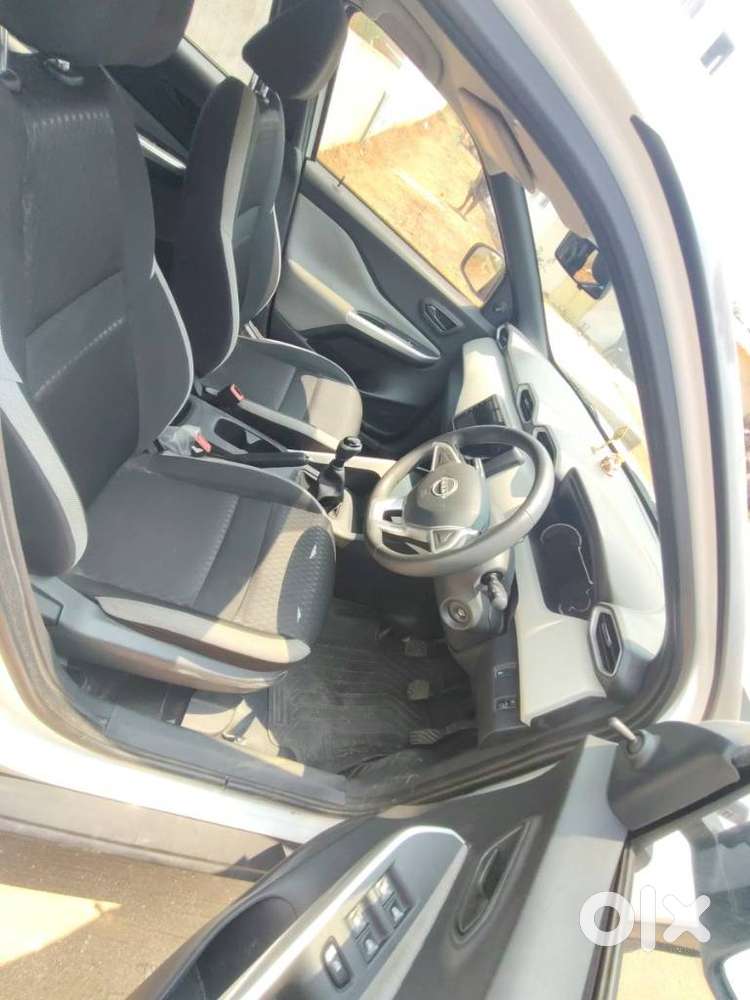 Nissan Magnite, 2023, Petrol