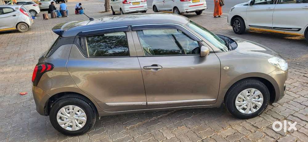 Maruti Suzuki Swift Lxi Optional-o, 2019, Petrol