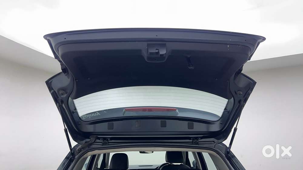 Skoda Kushaq 1.0 Tsi Style, 2022, Petrol