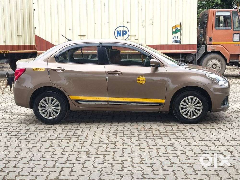 Maruti Suzuki Dzire 1.2 Vxi, 2023, Petrol