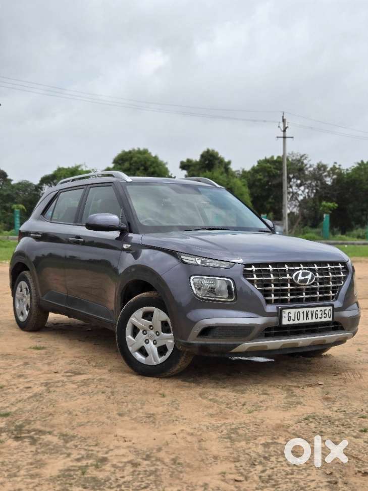 Hyundai Venue S Turbo Dct, 2019, Petrol