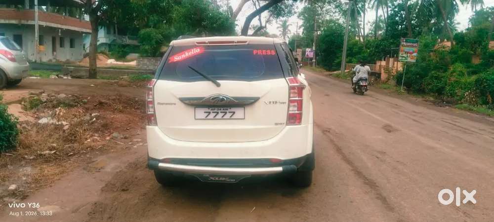 Mahindra Xuv500 2.2 2017