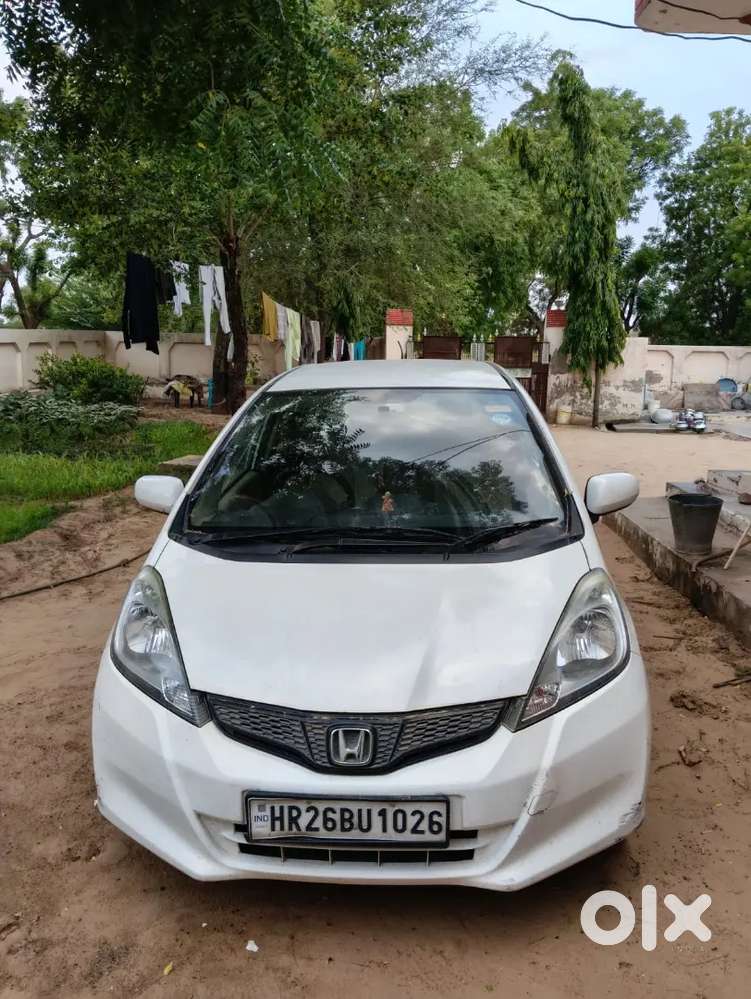 Honda Jazz I-vtec 2012 Km Driven