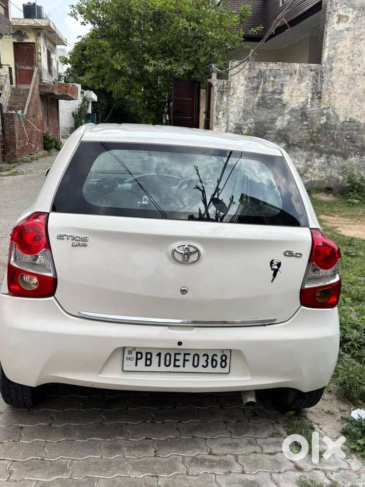 Toyota Etios Liva 2013 Diesel 120 Km Driven