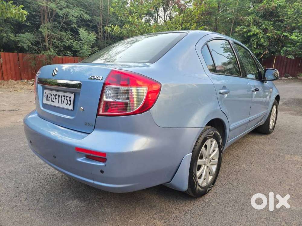 Maruti Suzuki Sx4 Zxi Mt Bsiv Leather, 2010, Petrol