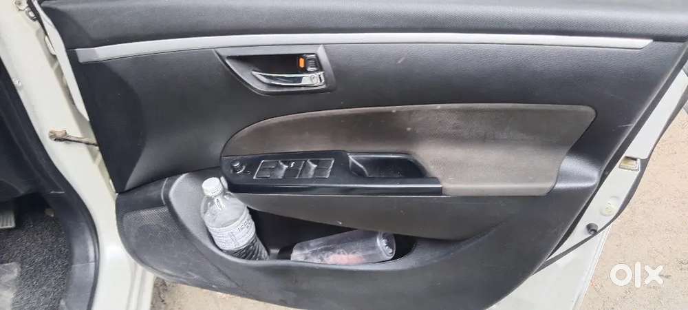 Maruti Suzuki Swift 2016 Petrol 74000 Km Driven