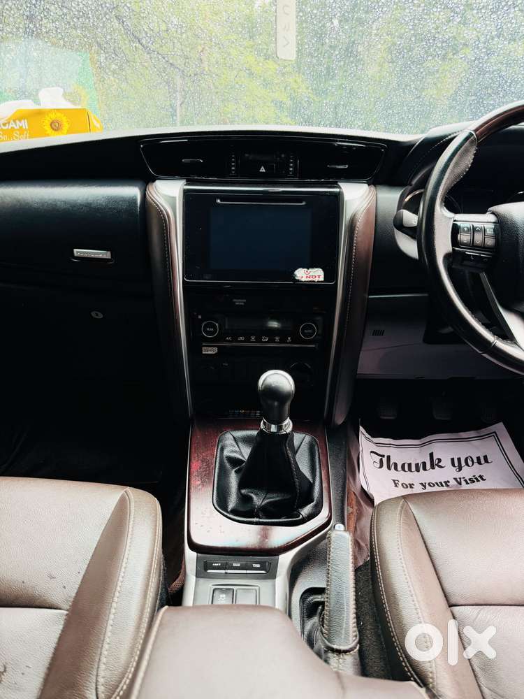 Toyota Fortuner 4x4 Manual Limited Edition, 2019, Diesel