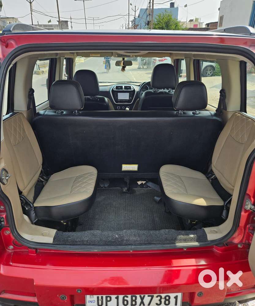 Mahindra Tuv 300 T10, 2018, Diesel