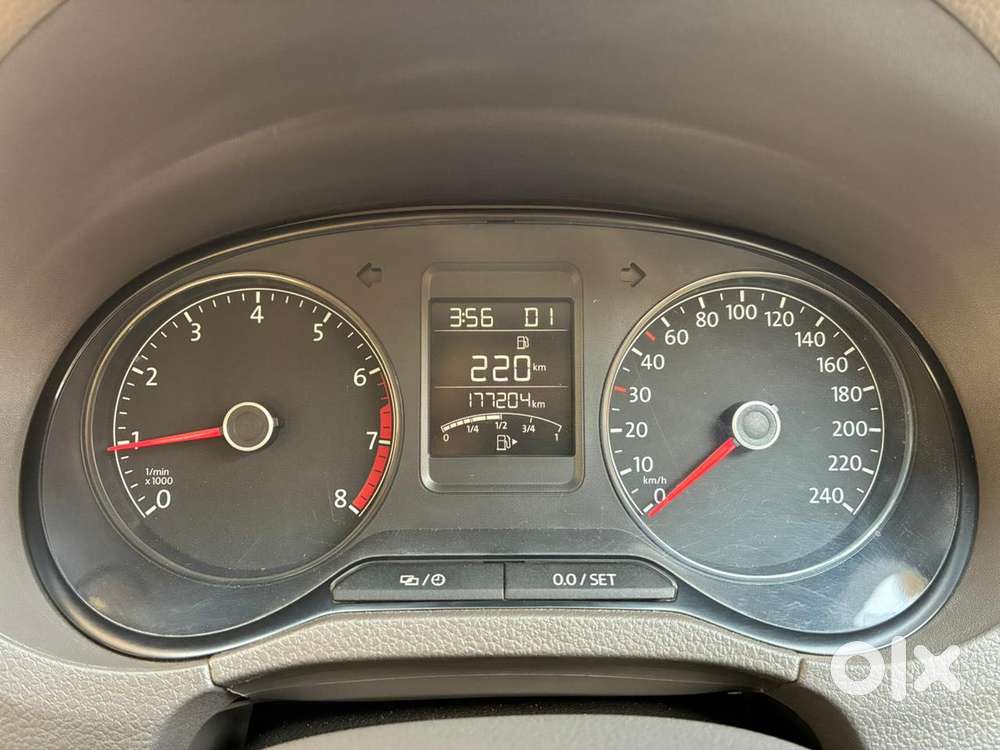 Volkswagen Vento 1.2 Tsi Highline Plus At, 2018, Petrol