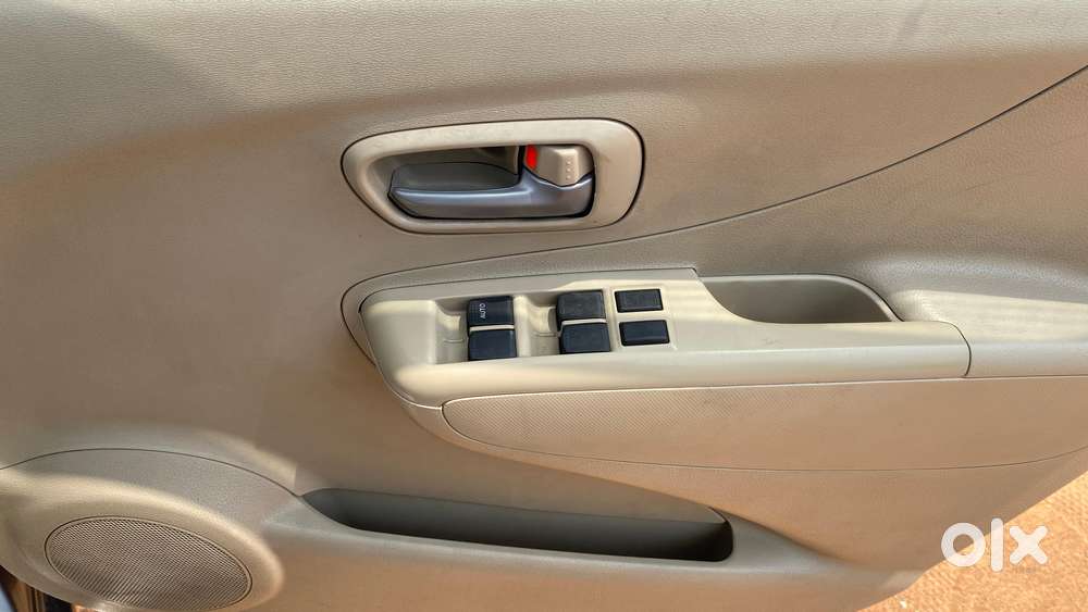 Maruti Suzuki A-star Vxi (abs), Automatic, 2013, Petrol