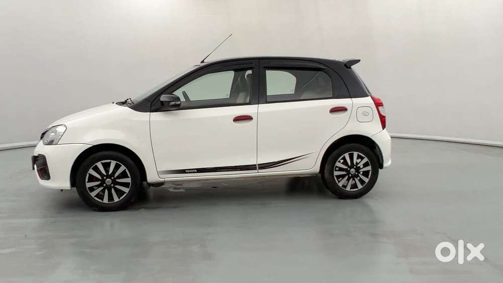 Toyota Etios Liva 1.4 Vxd Dual Tone, 2019, Diesel