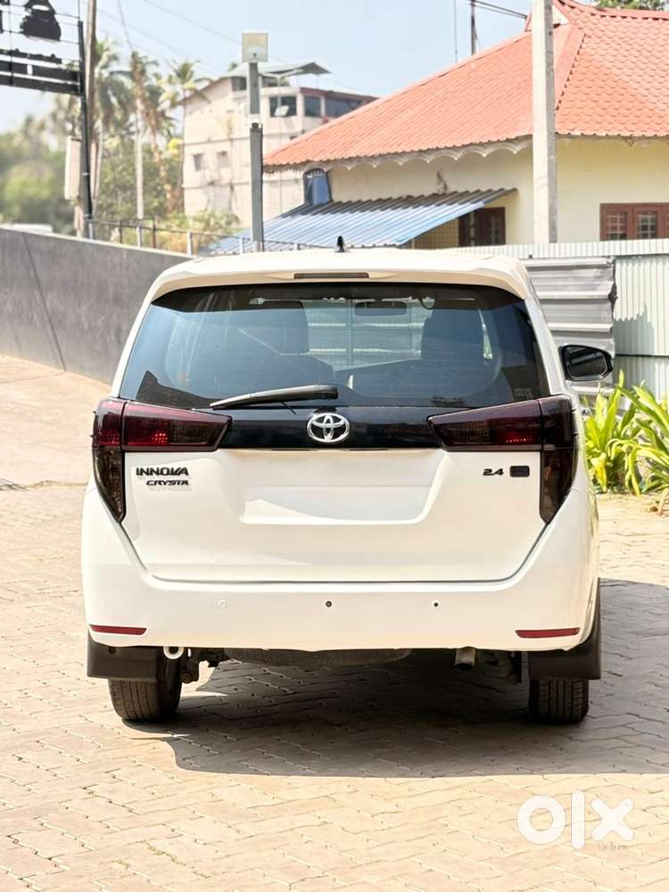 Toyota Innova Crysta 2.4 Gx Mt, 2018, Diesel