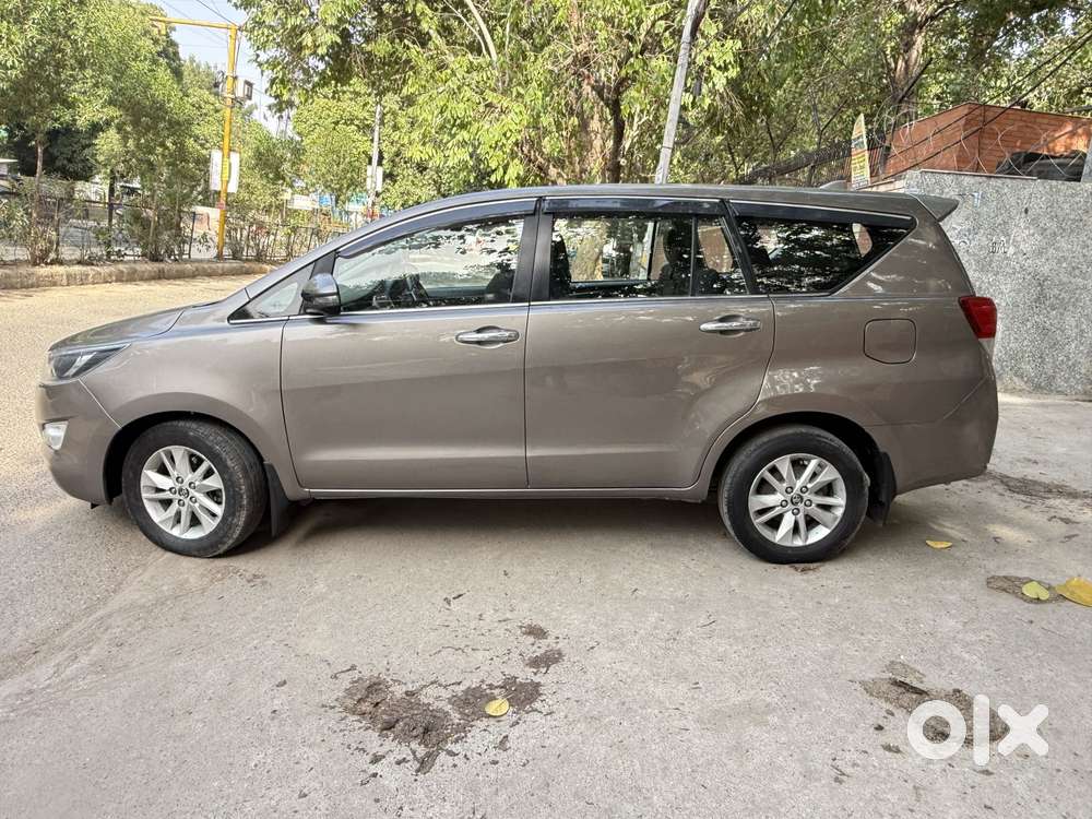 Toyota Innova Crysta 2.4 V, 2019, Diesel