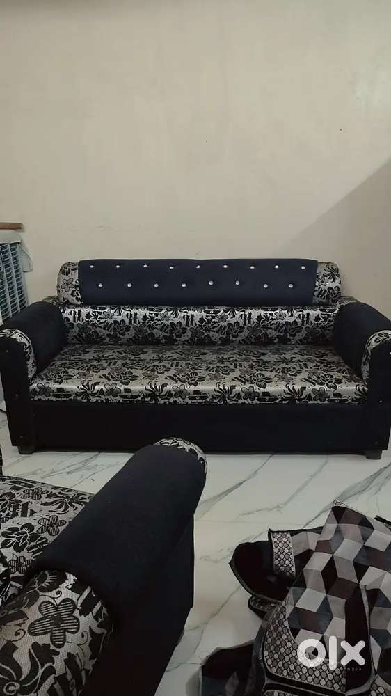 Premium Quality Sofa Set for Sale Only 1 Year Old