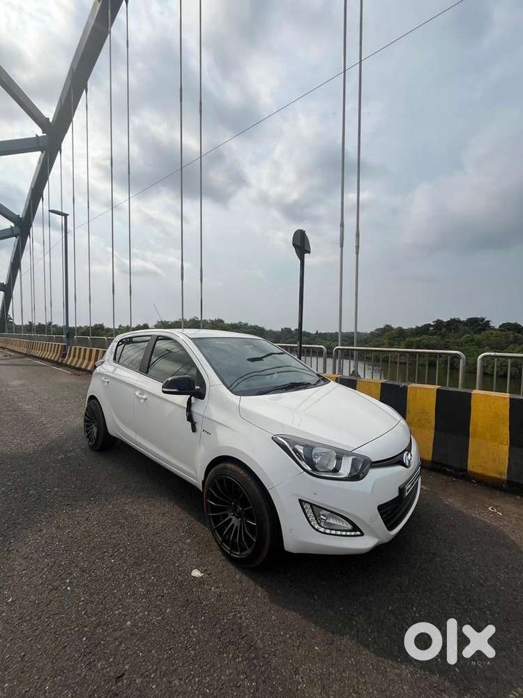 Hyundai I20 2014 Petrol 40000 Km Driven