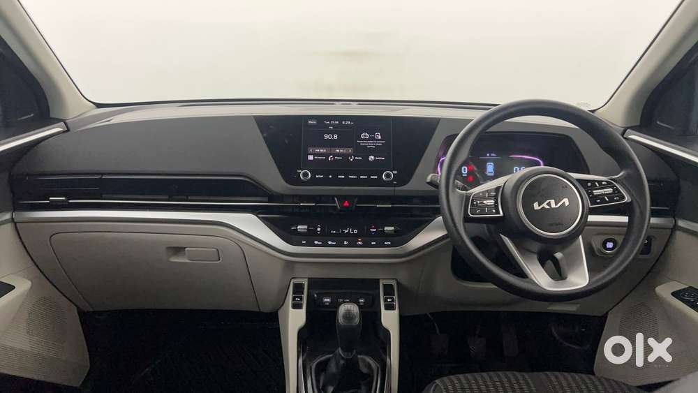 Kia Carens 1.4 Prestige Plus Turbo 7 Str, 2022, Petrol