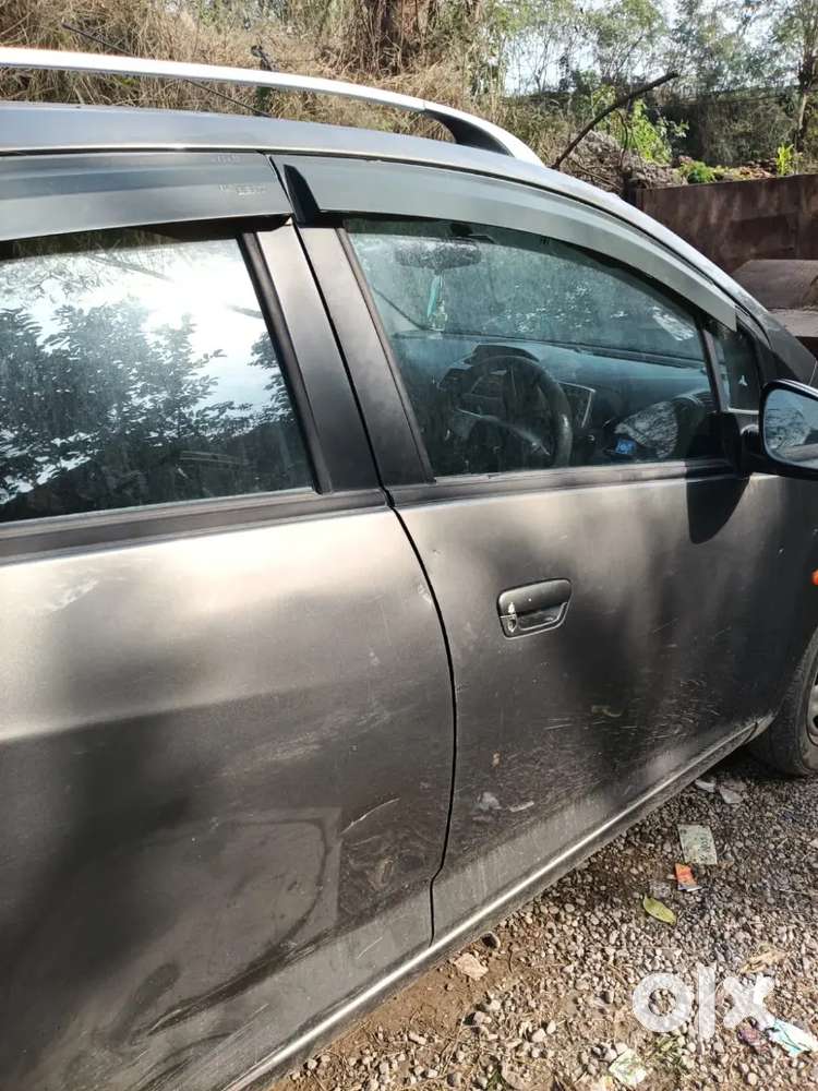 Nice Car With 70% Tyres And Single Owner Driven