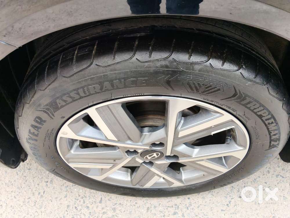 Hyundai Verna 1.5 Mpi Mt Sx (o), 2023, Petrol