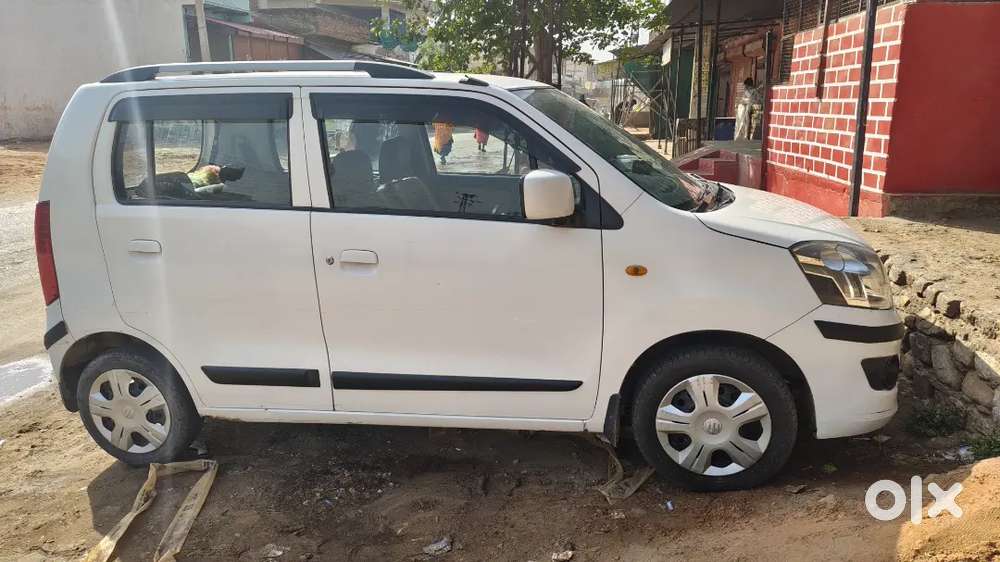 Maruti Suzuki Wagon R 2017 Variant Vxi Optional