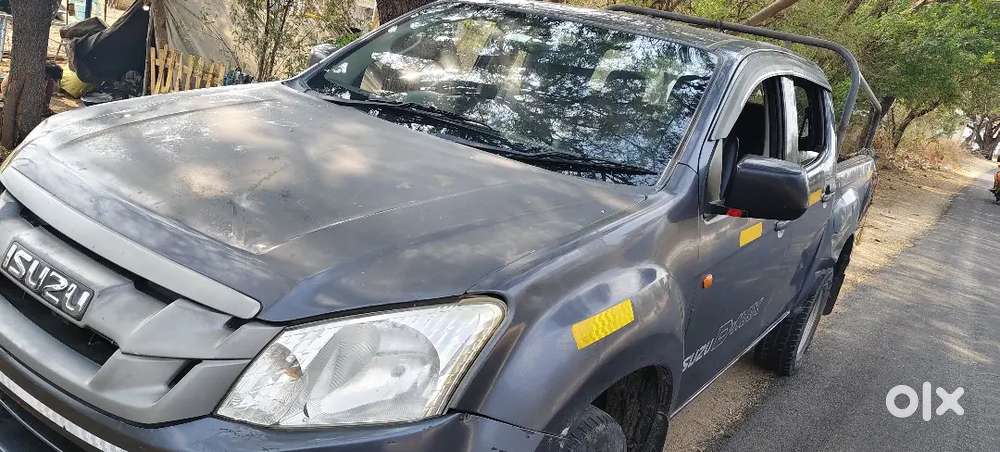Isuzu D-max 2019 Diesel 200000 Km Driven Camper