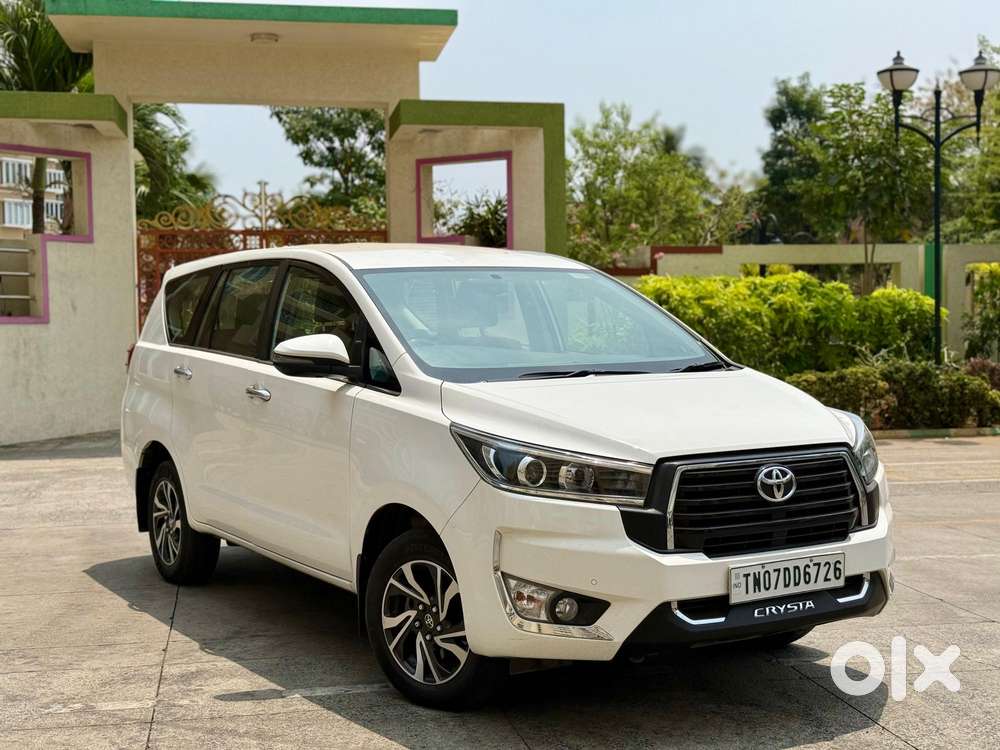 Toyota Innova Crysta 2.4 V 7 Str, 2023, Diesel
