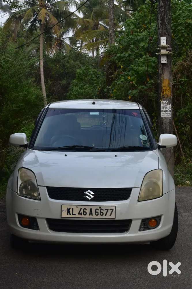 Well Maintained Maruti Suzuki Swift 2008 Petrol