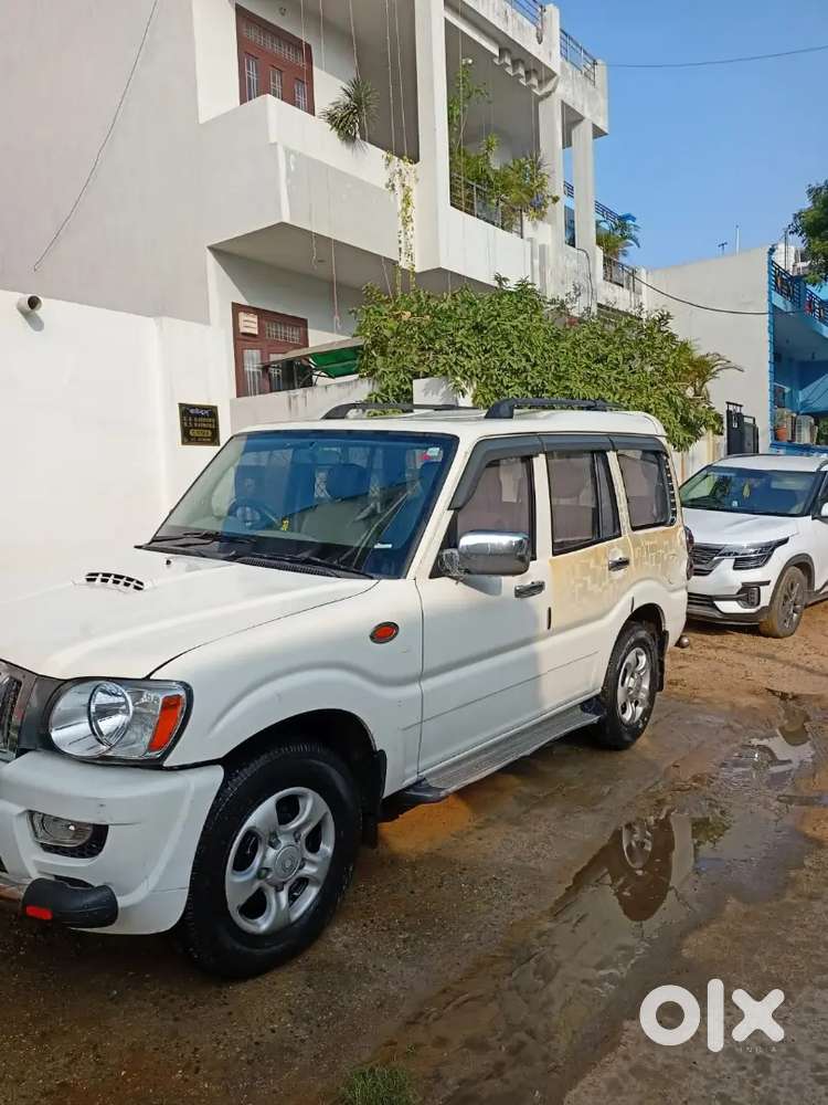 Mahindra Scorpio Lx 2013