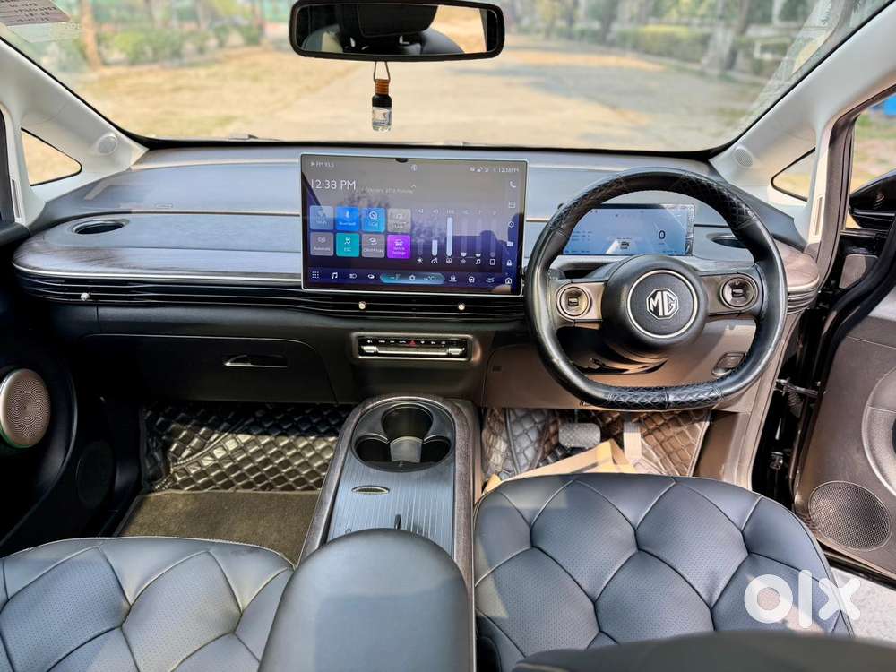 Mg Windsor Ev Essence, 2025, Electric