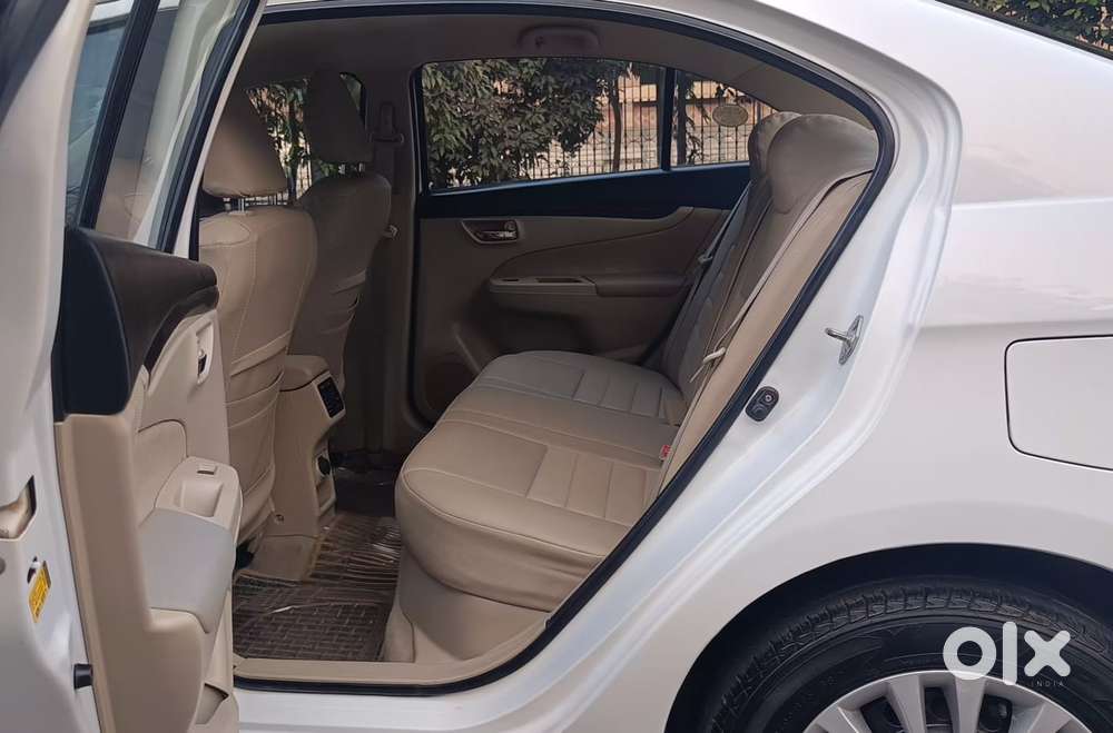 Maruti Suzuki Ciaz Vxi Plus, 2015, Petrol